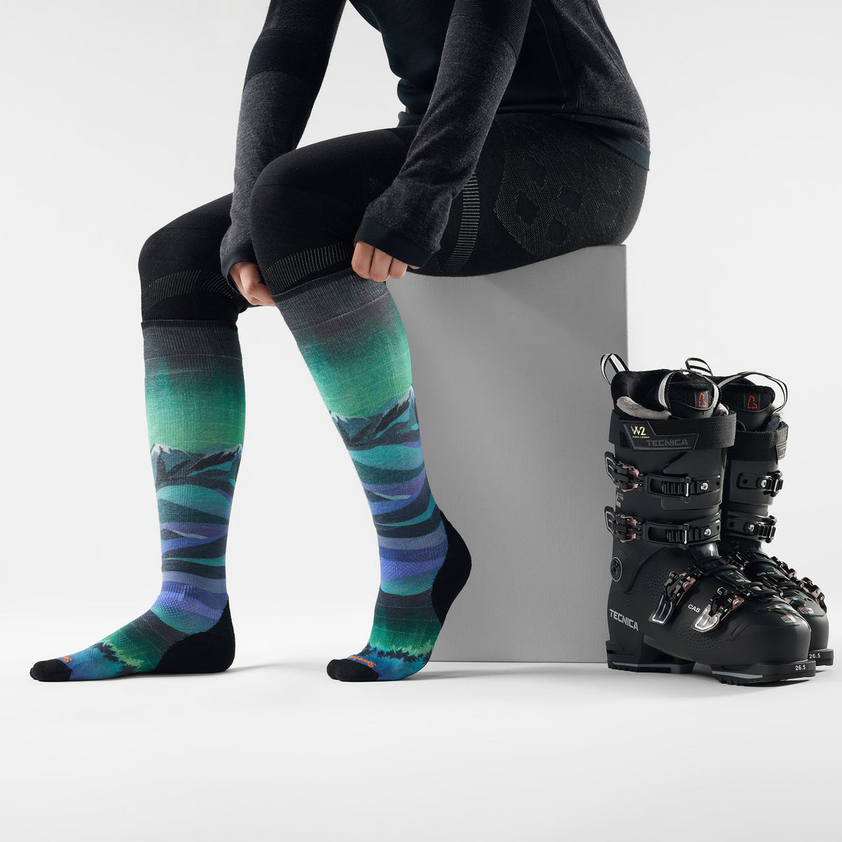 Women's Ski Targeted Cushion Compression Print OTC Socks SW002484
