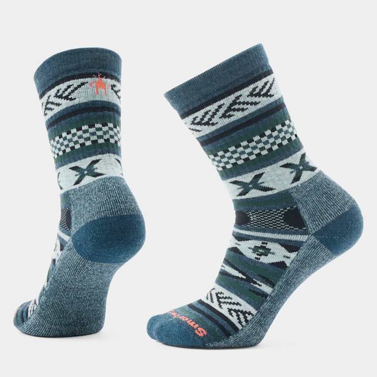 Everyday Cozy Cabin Games Crew Socks SW002511